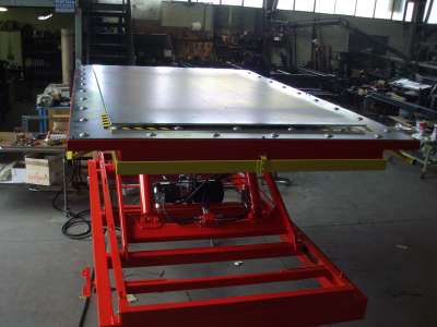 Metal top with balls coveyor lift table